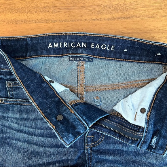 American Eagle “Next Level Stretch” Jean Shorts - Picture 3 of 3